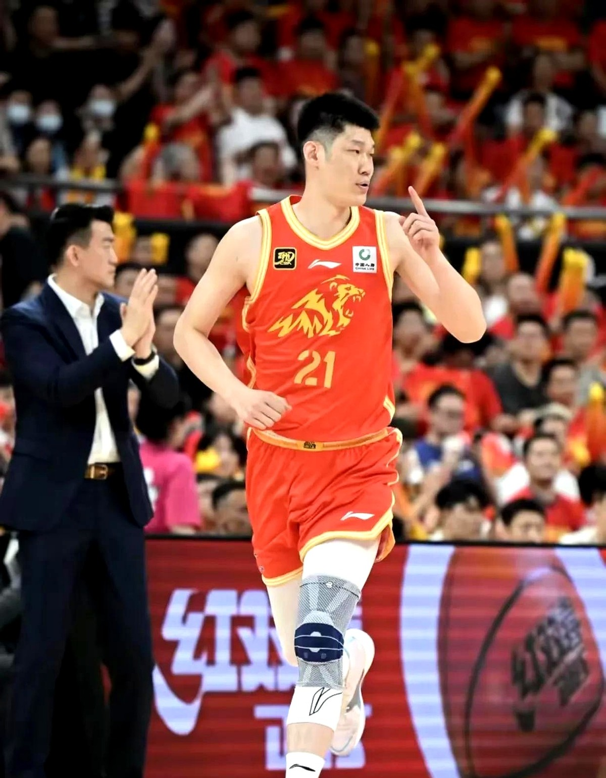 清晨CBA常规赛焦点战;华盛顿奇才扳平良机;球迷炸锅;细节决定成败的简单介绍 清晨CBA常规赛焦点战;华盛顿奇才扳平良机;球迷炸锅;细节决定成败的简单介绍